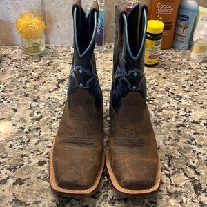 Boys Ariat boots